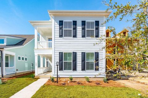 2 Cantona Drive active home in Sweetgrass Station, Summerville, SC