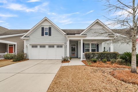2004 Redback Drive active home in The Ponds, Summerville, SC