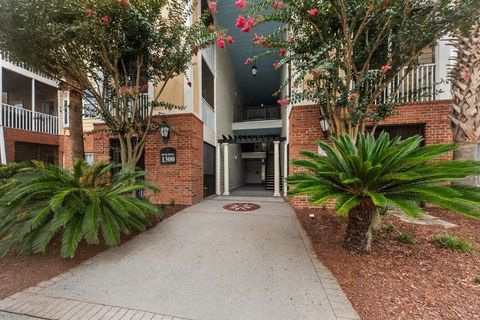 1301 Basildon Road active home in Park West, Mount Pleasant, SC