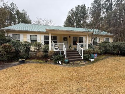 A home in Edisto Estates II, Adams Run