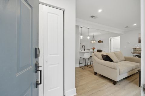 272 Alexandra Drive Unit 14