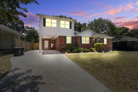 1235 Fort Drive