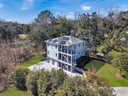 5217 Oak Cove Lane active home in Stono Ferry, Hollywood, SC