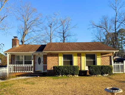3 Teaneck Road active home in Willowbrook, Goose Creek, SC