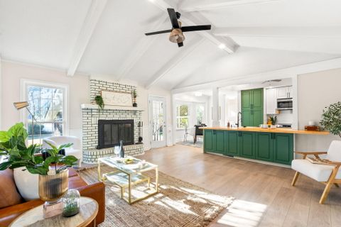 8190 Greenridge Road