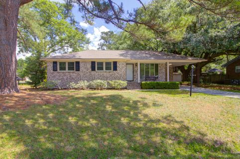 2754 Clover Street
