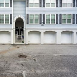 60 Fenwick Hall Allee 1214