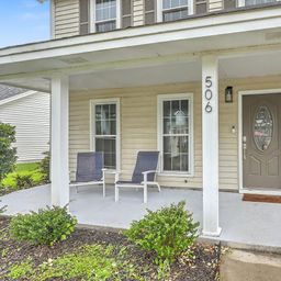 506 Tram Boulevard