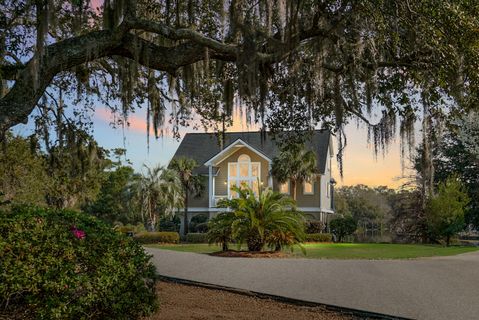 725 Stiles Drive