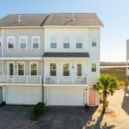 2135 Tides End Road