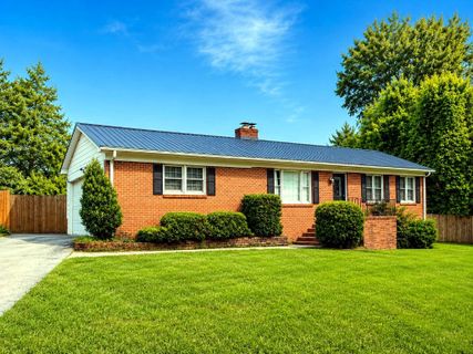 463 Black Snake Road