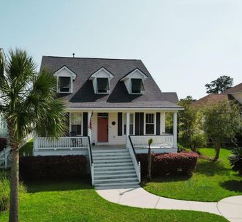 2556 River Lake Walk