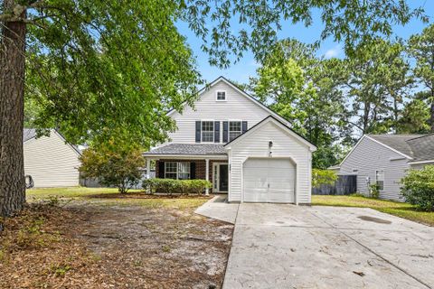 4861 Hearthside Drive pending home in Wescott Plantation, Summerville, SC