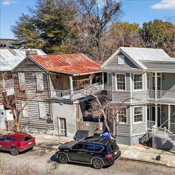 66 America Street