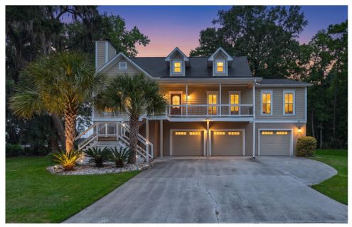 5911 Ryans Bluff Road