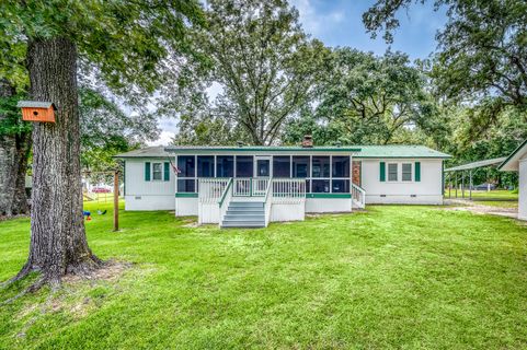 538 Castlebury Road