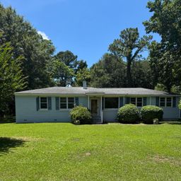 1309 Stone Post Road