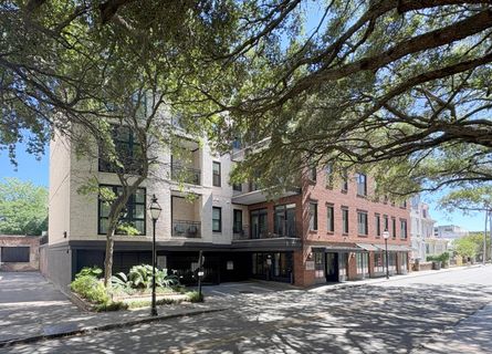 21 George Street 105