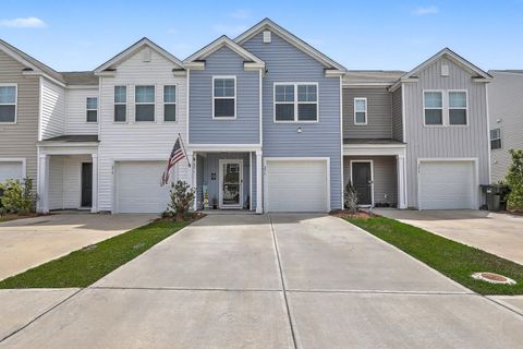 256 Blue Haw Drive active home in Carolina Groves, Moncks Corner, SC