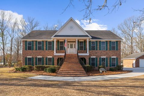 146 Loganberry Circle