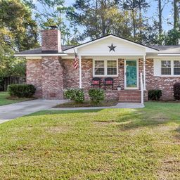 404 Forest Circle
