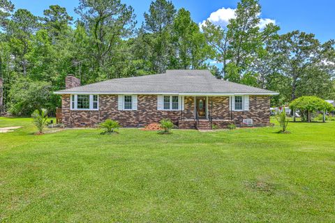 Homes in Alvin, Jamestown