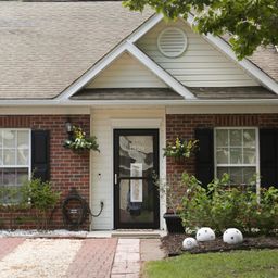1329 Old Tabby Lane