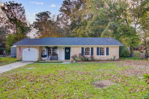 113 Sprucewood Drive