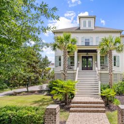 1555 Wando Landing Street