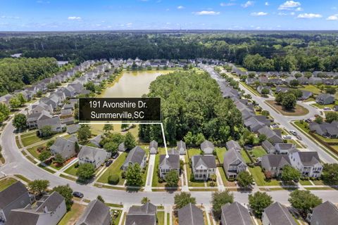 191 Avonshire Drive