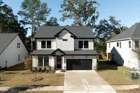 220 Creek Pointe Dr Drive