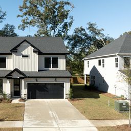 220 Creek Pointe Dr Drive