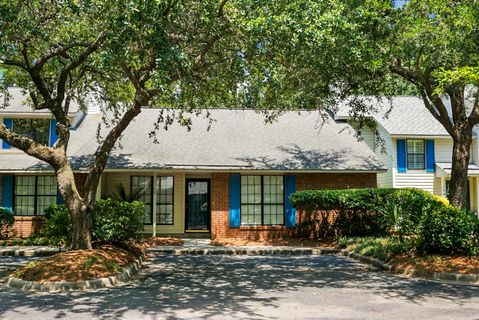 17 Indigo Lane
