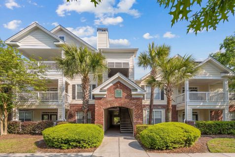 45 Sycamore Avenue 318