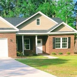 219 Ne Woodberry Drive