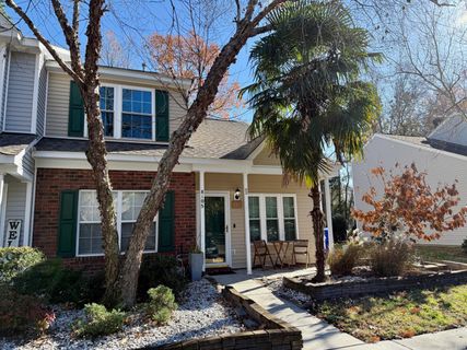 8105 Shadow Oak Drive