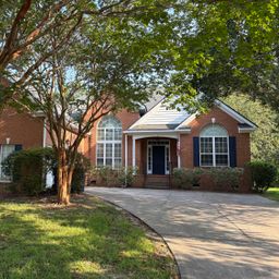 2744 Waterpointe Circle