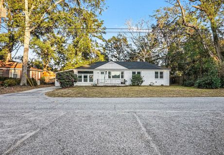 Homes in Centerville, Charleston