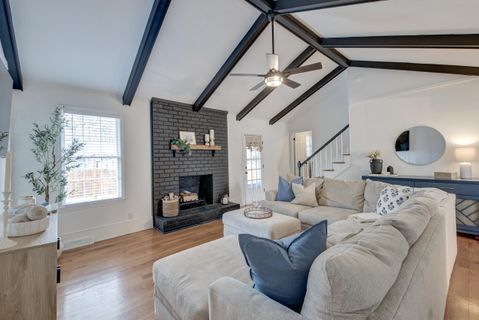 807 Eastern White Pines Road