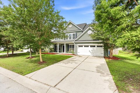 8485 Middle River Way