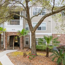188 Midland Parkway Apt 212