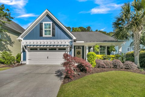 112 Carriage Hill Place