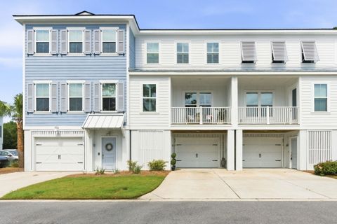 803 Kings Oak Court Unit 2 active home in Governors Cay, Charleston, SC