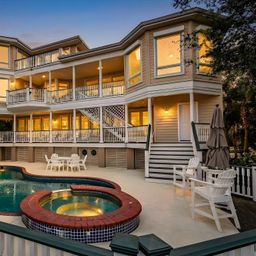 27 Waterway Island Drive
