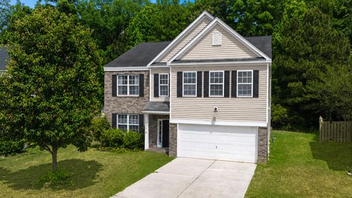 2015 Isabela Court active home in Myers Mill, Summerville, SC