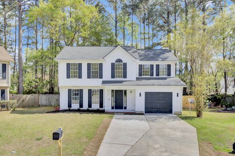 213 Alydar Court