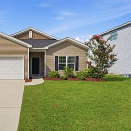134 Clydesdale Circle