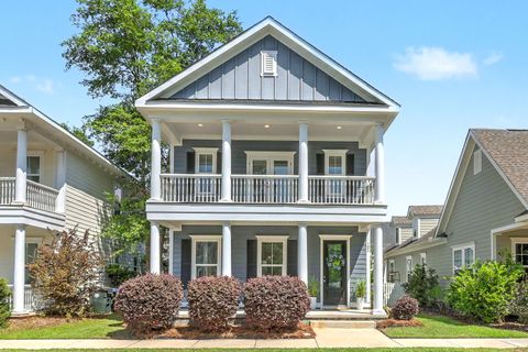 102 Ilderton Street