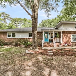 768 Fort Johnson Road