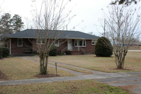 18 Chestnut Avenue